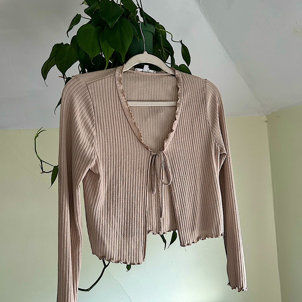 Cream Y2K inspired tied cardigan, perfect for fall!